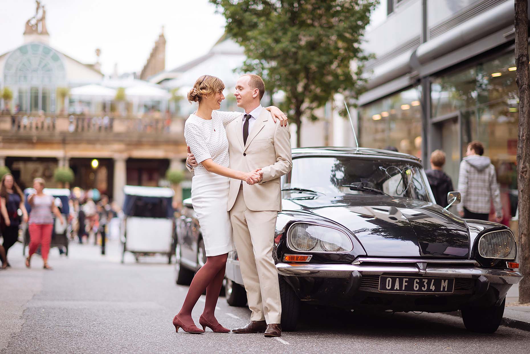 brenda-covent-garden-london-wedding-reception-photo-vintager-jaguar-45
