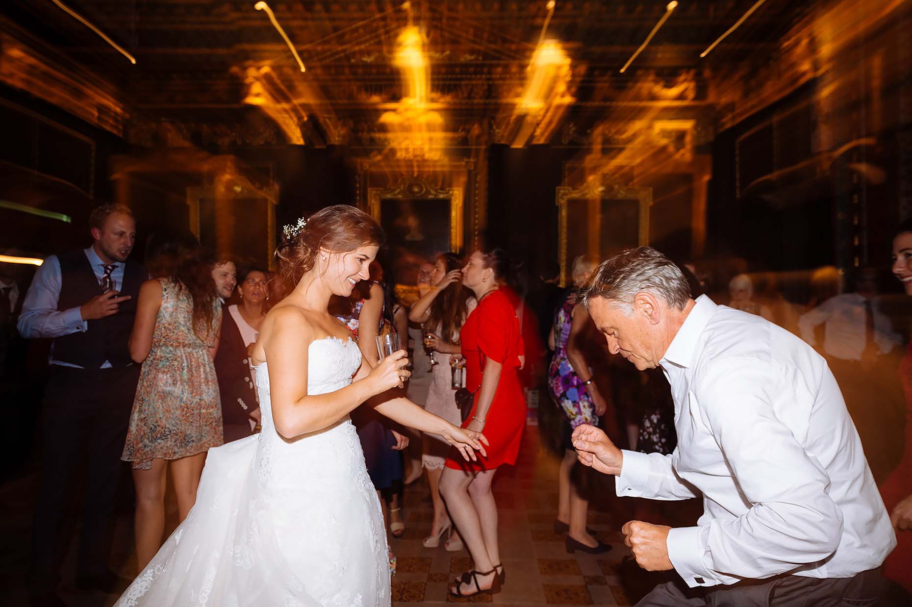 cambridge-wedding-photography-father-daughter-dance-college-17