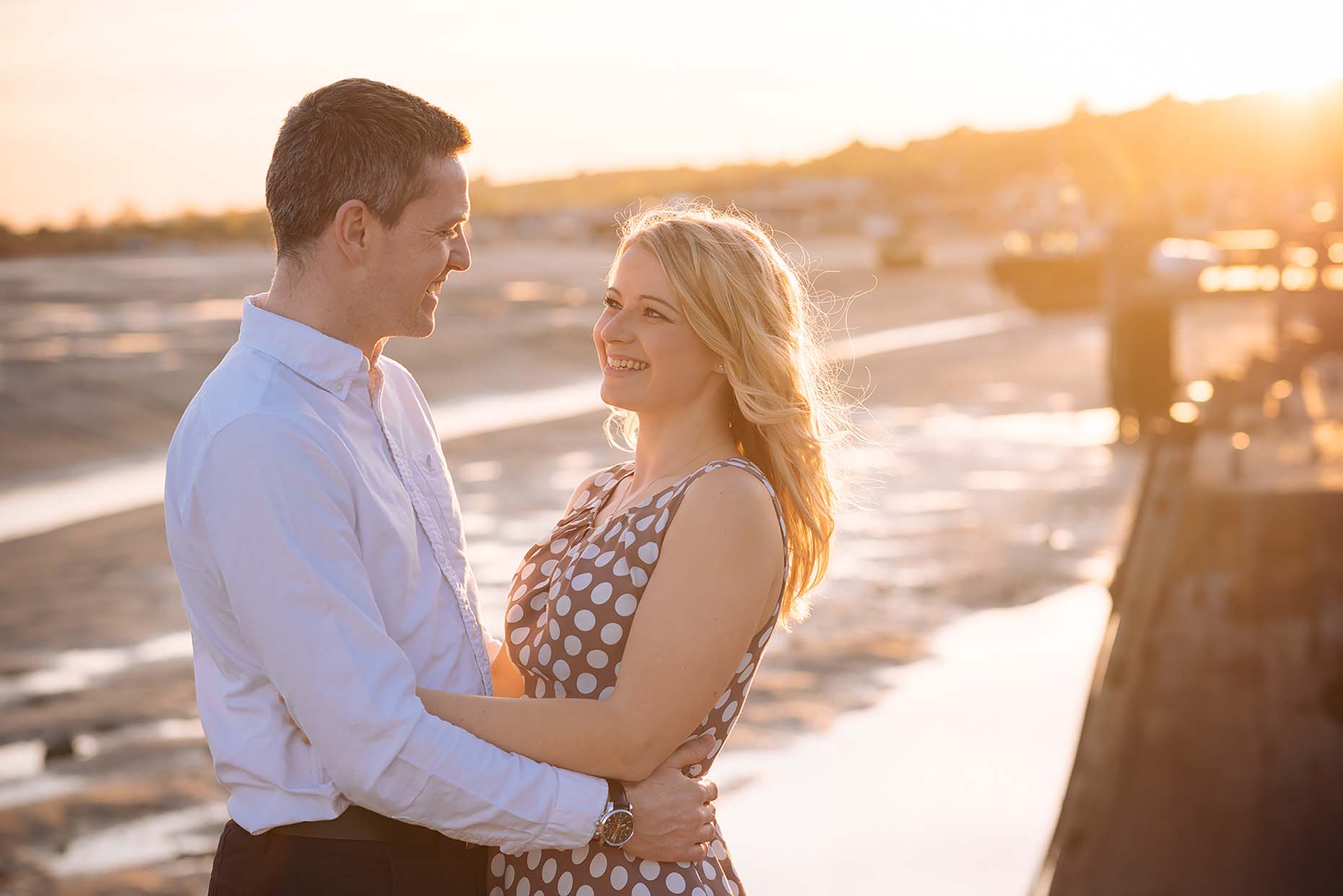 simon-southend-on-sea-engagement-shoot-summer-romance-07