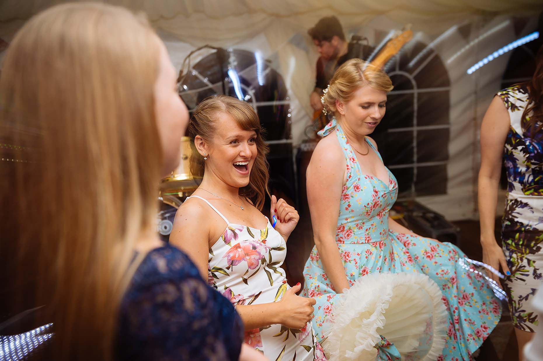 weymouth-dorset-wedding-photographer-dancing-guests-fun-documentary-27